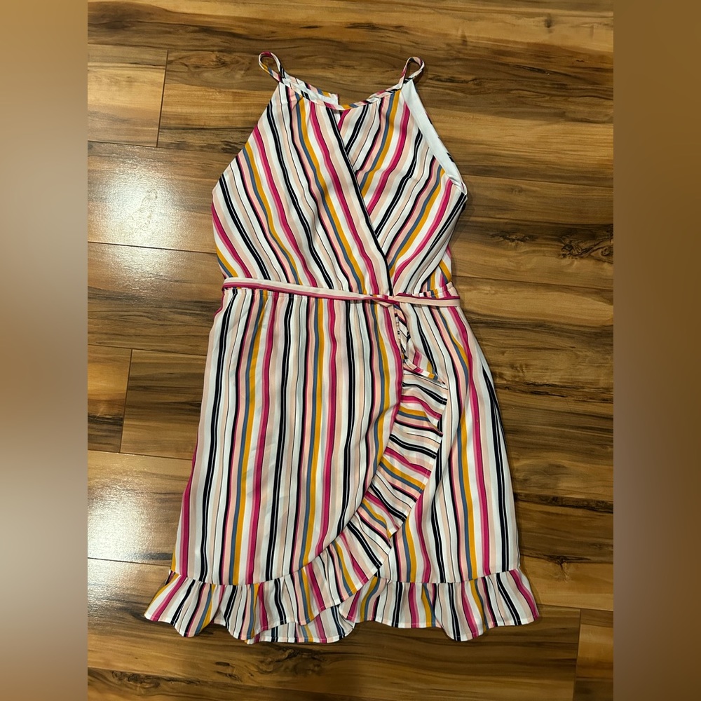 EUC Mi Ami dress Size Medium